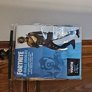 FortNite 8- Ball (Gold)